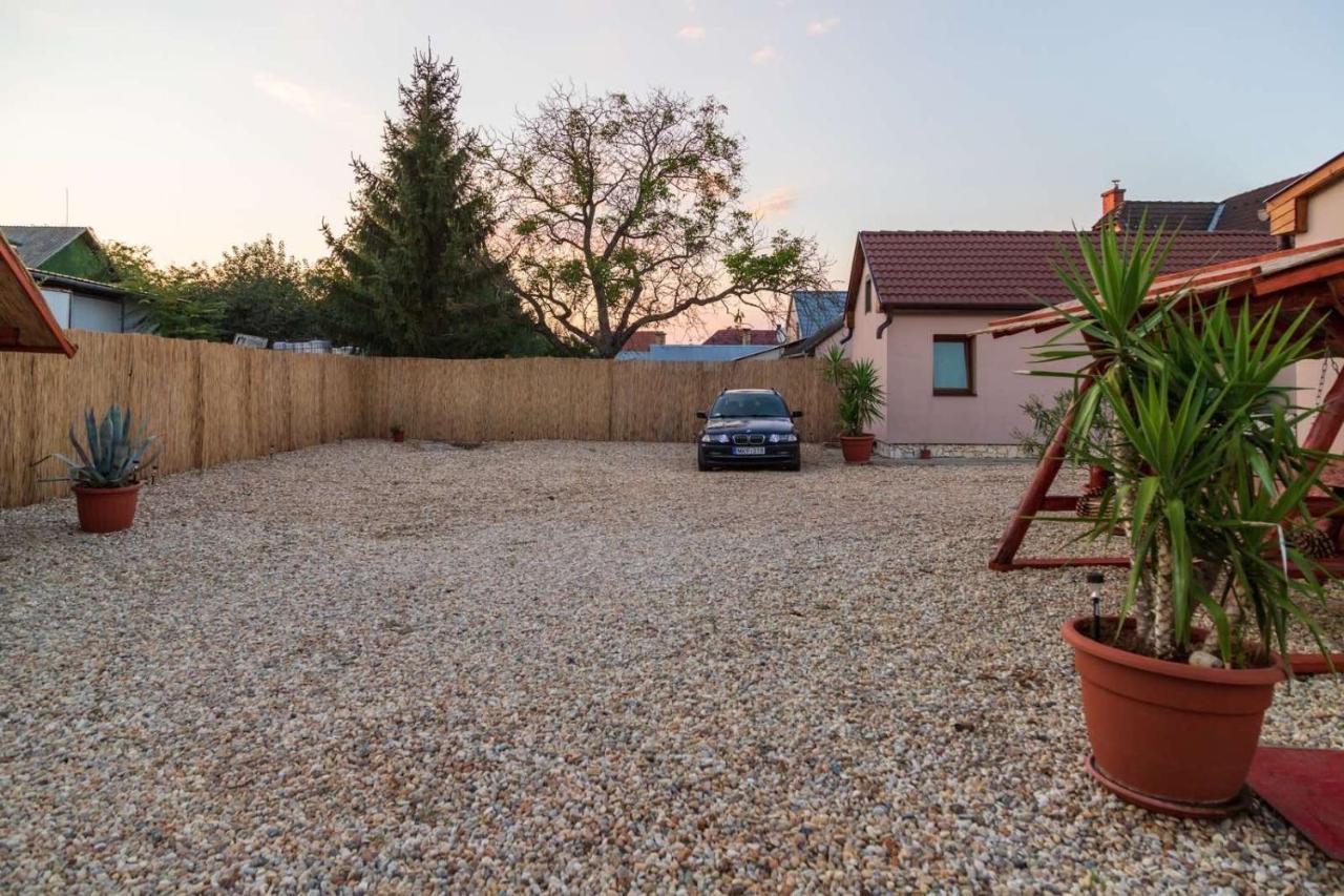 Apartmán Ivanhoe Apartman Nyírbátor Exteriér fotografie